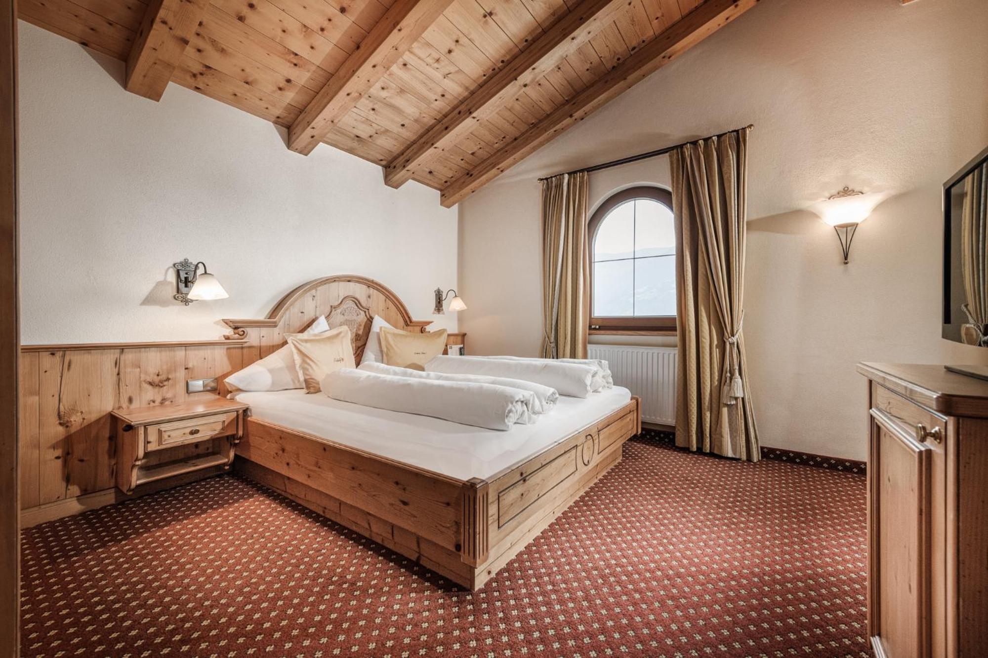 Aster Boutique Hotel & Chalets Fugenberg Δωμάτιο φωτογραφία